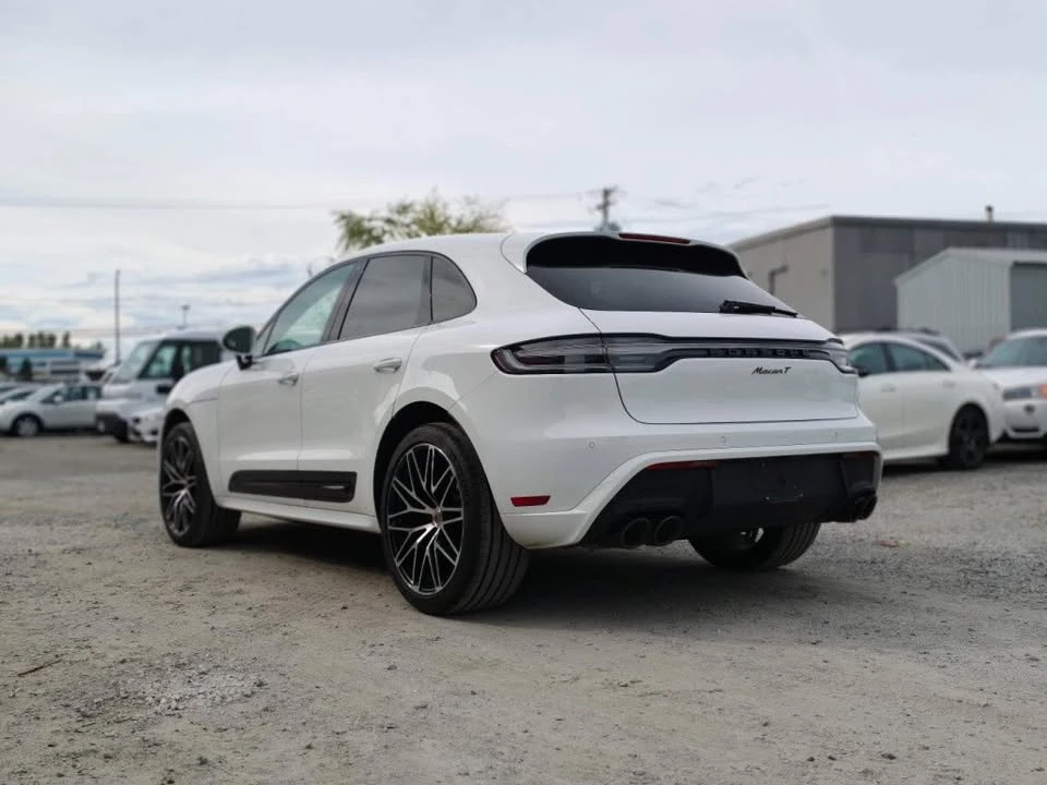 2023 Porsche Macan T - Image 4 of 10