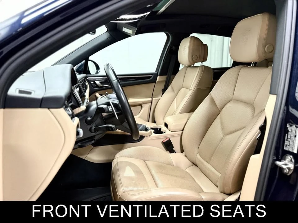 2023 Porsche Macan T - Image 14 of 20