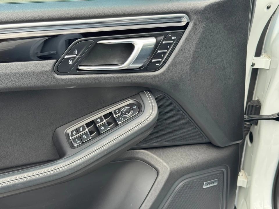 2023 Porsche Macan T - Image 21 of 21