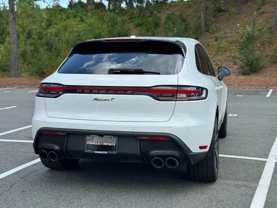 2023 Porsche Macan T - Image 11 of 12
