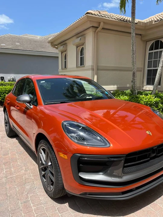 2023 Porsche Macan T - Image 2 of 9