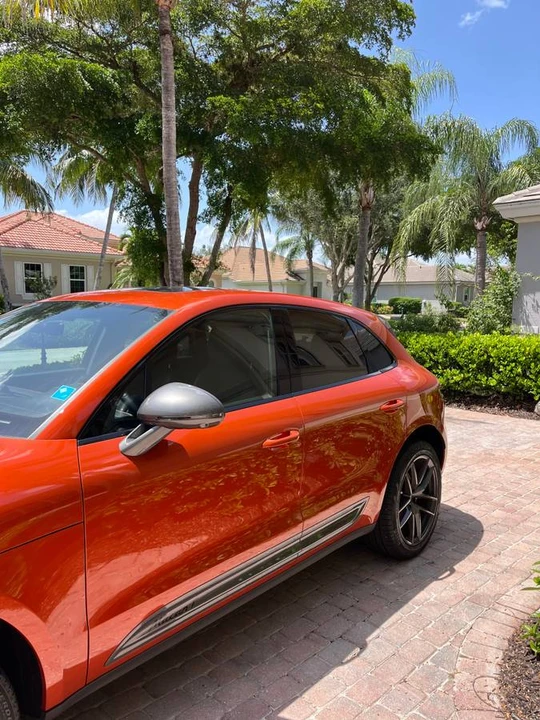 2023 Porsche Macan T - Image 8 of 9