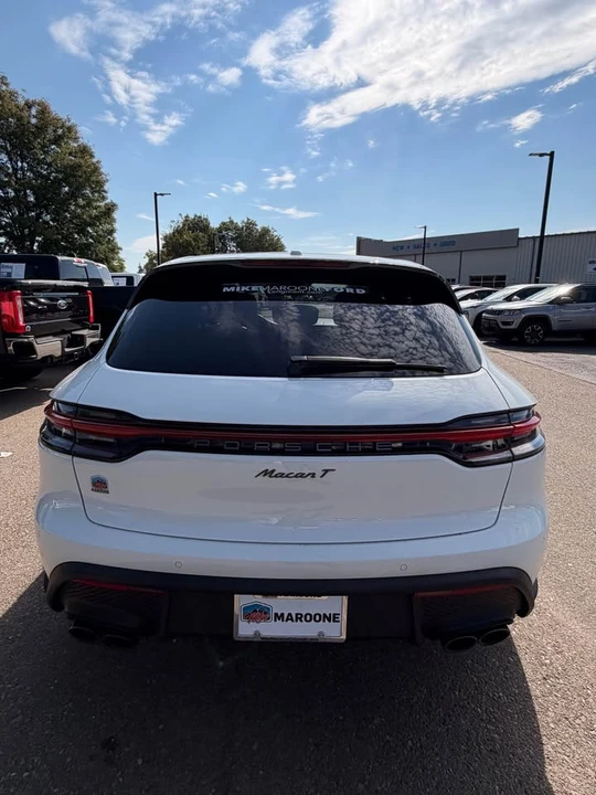 2023 Porsche Macan T - Image 5 of 16