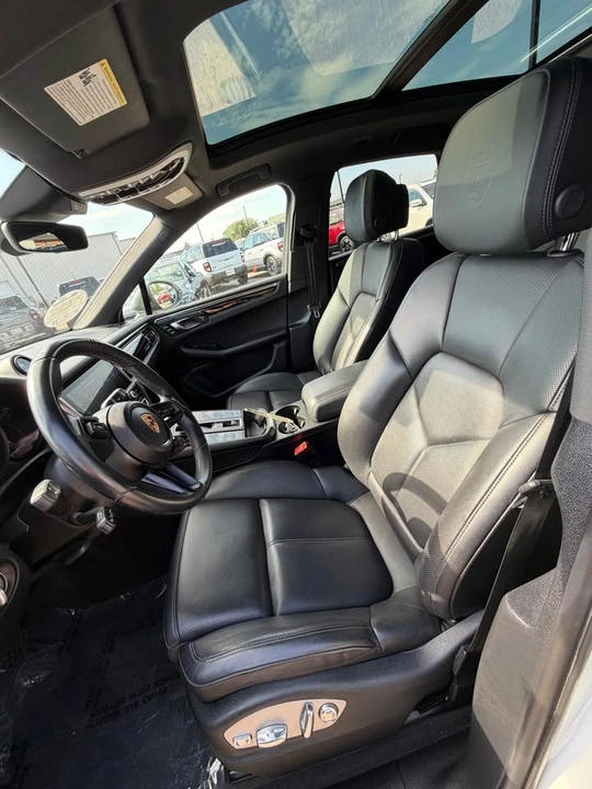 2023 Porsche Macan T - Image 11 of 16
