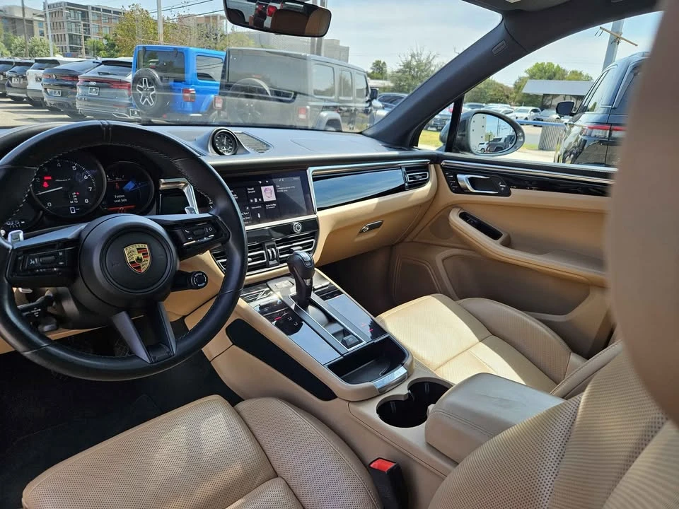 2023 Porsche Macan T - Image 16 of 16