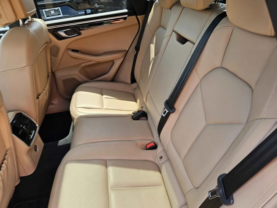 2023 Porsche Macan T - Image 14 of 16