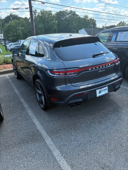 2023 Porsche Macan T - Image 3 of 9