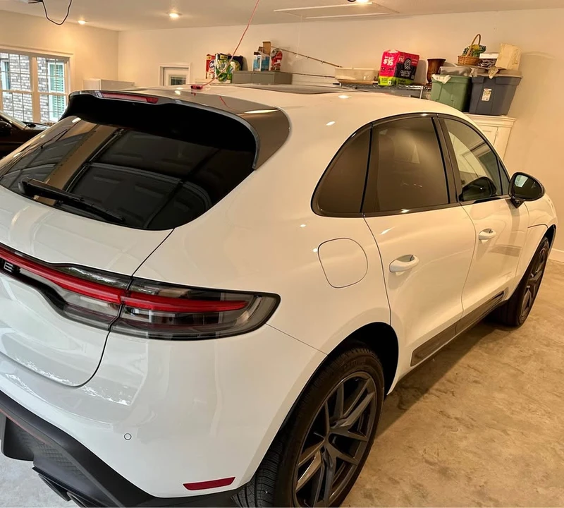 2023 Porsche Macan T - Image 12 of 15