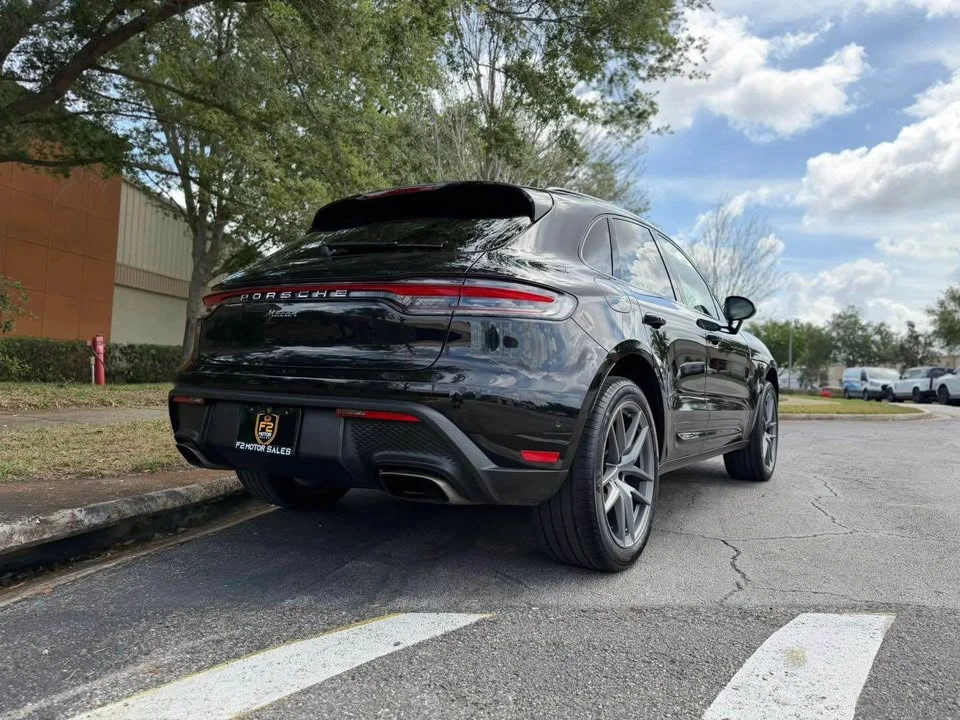 2023 Porsche Macan T - Image 6 of 12