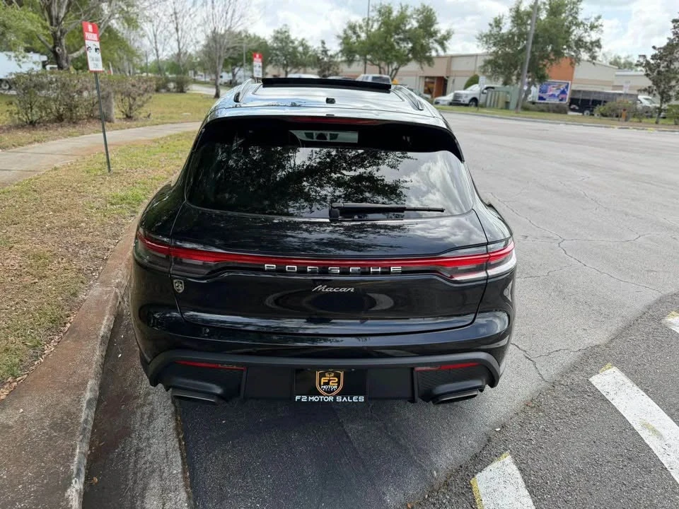 2023 Porsche Macan T - Image 6 of 18