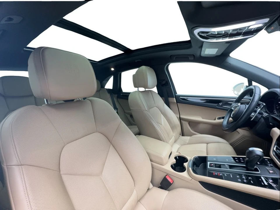 2023 Porsche Macan T - Image 31 of 31