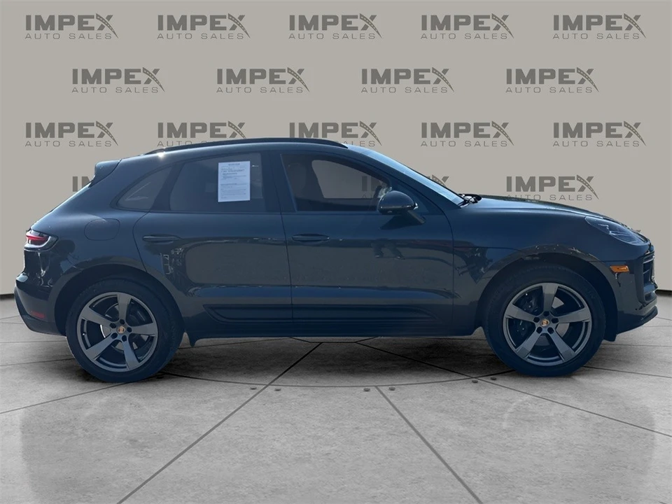 2023 Porsche Macan T - Image 6 of 12