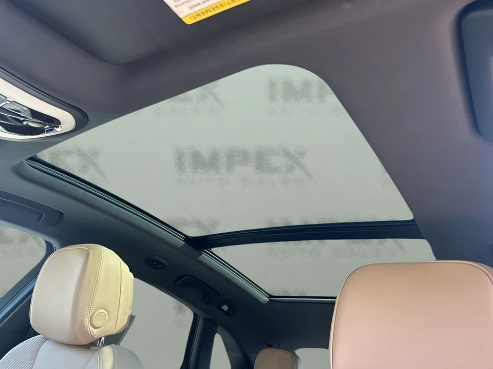 2023 Porsche Macan T - Image 12 of 12
