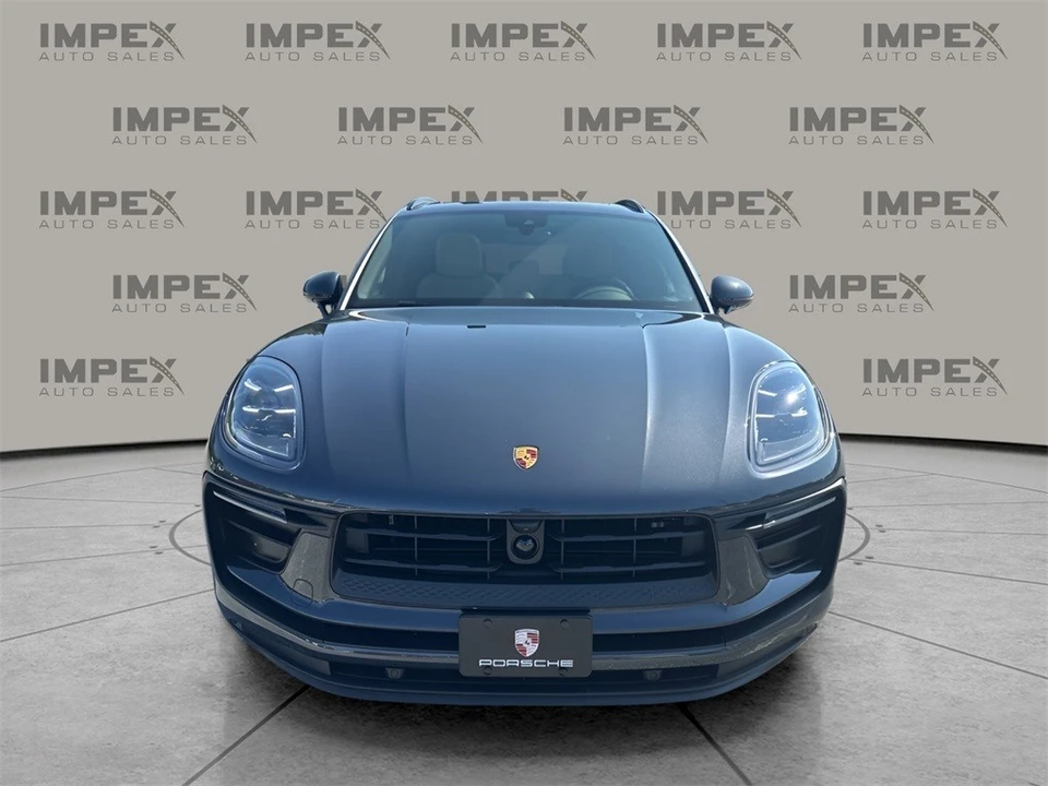 2023 Porsche Macan T - Image 8 of 12