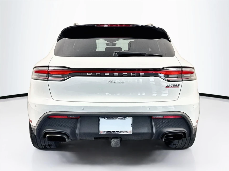 2023 Porsche - Image 11 of 26