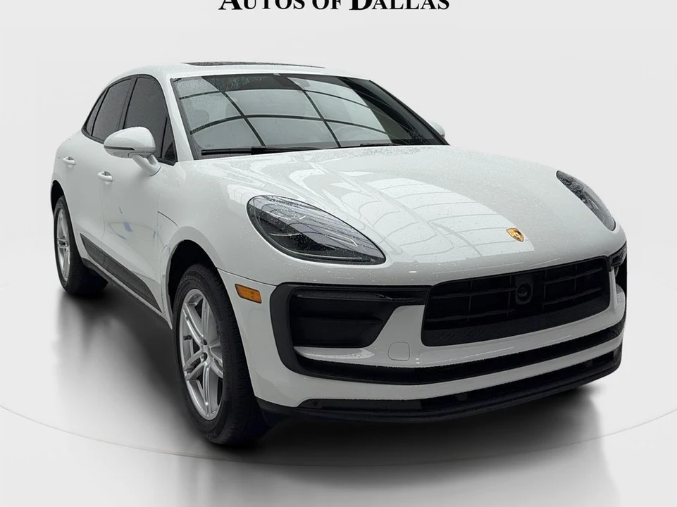 2023 Porsche - Image 2 of 31