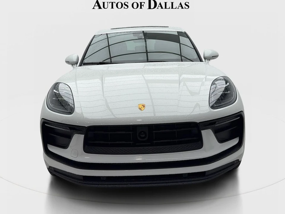 2023 Porsche - Image 3 of 31