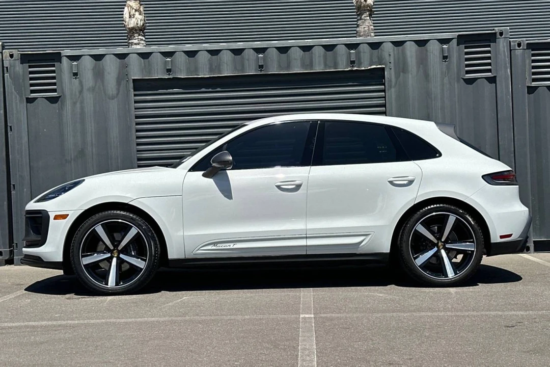 2023 Porsche Macan T - Image 2 of 5