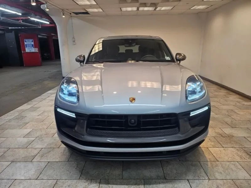 2023 Porsche Macan T - Image 8 of 12