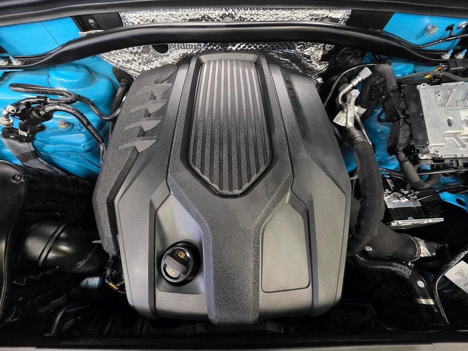 2023 Porsche Macan T - Image 3 of 12