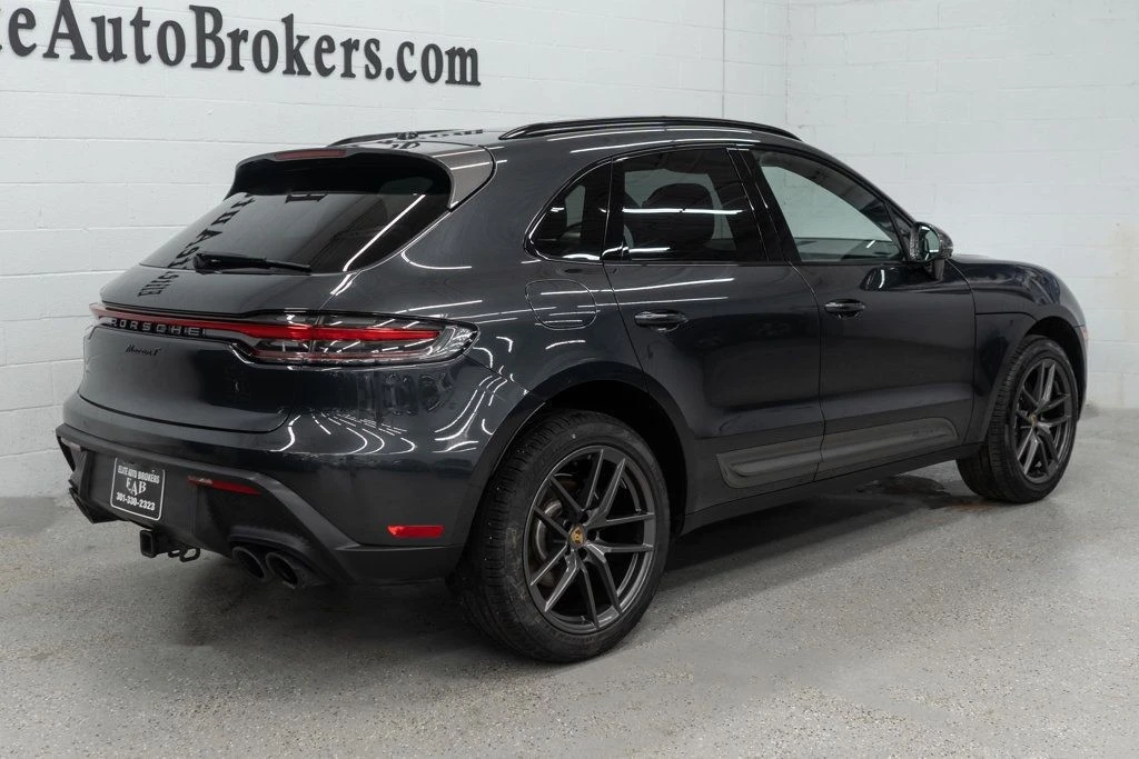 2023 Porsche Macan T - Image 6 of 12