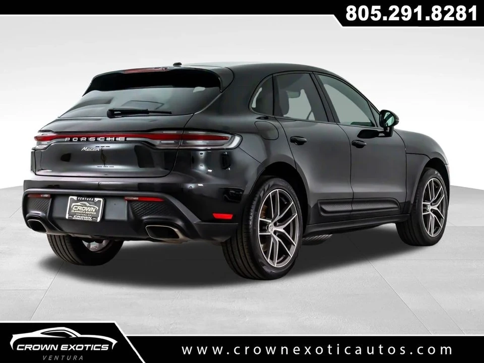 2023 Porsche Macan T - Image 7 of 12