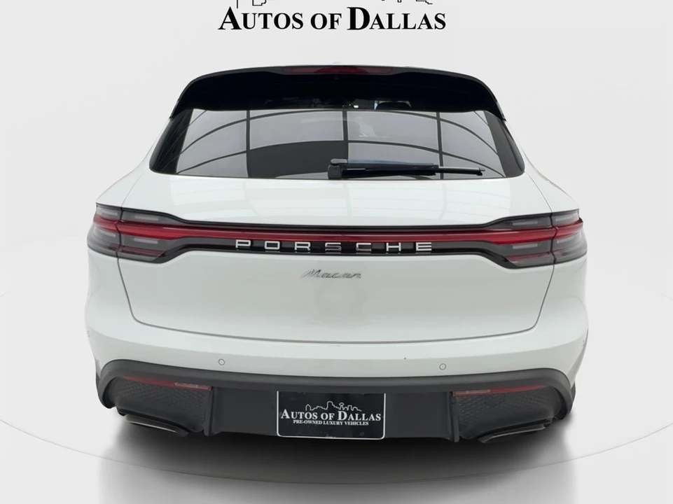 2023 Porsche Macan T - Image 9 of 31
