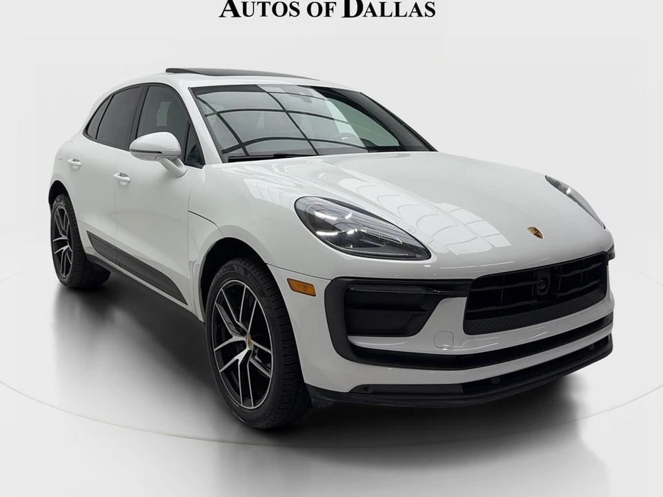2023 Porsche Macan T - Image 2 of 31