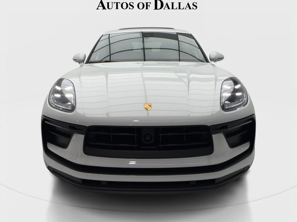 2023 Porsche Macan T - Image 3 of 31