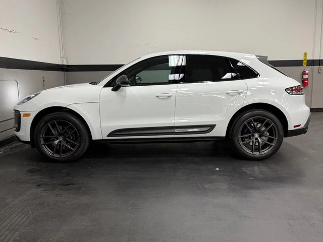 2023 Porsche Macan T - Image 9 of 21