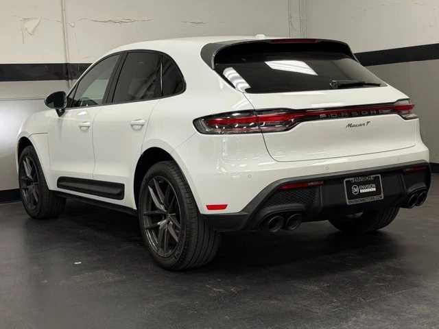 2023 Porsche Macan T - Image 10 of 21