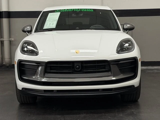 2023 Porsche Macan T - Image 6 of 21