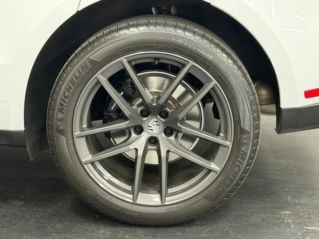 2023 Porsche Macan T - Image 17 of 21