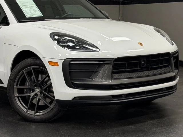 2023 Porsche Macan T - Image 3 of 12