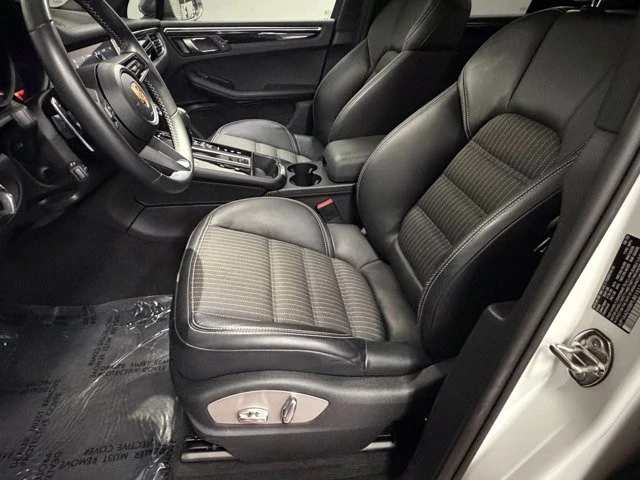 2023 Porsche Macan T - Image 20 of 21