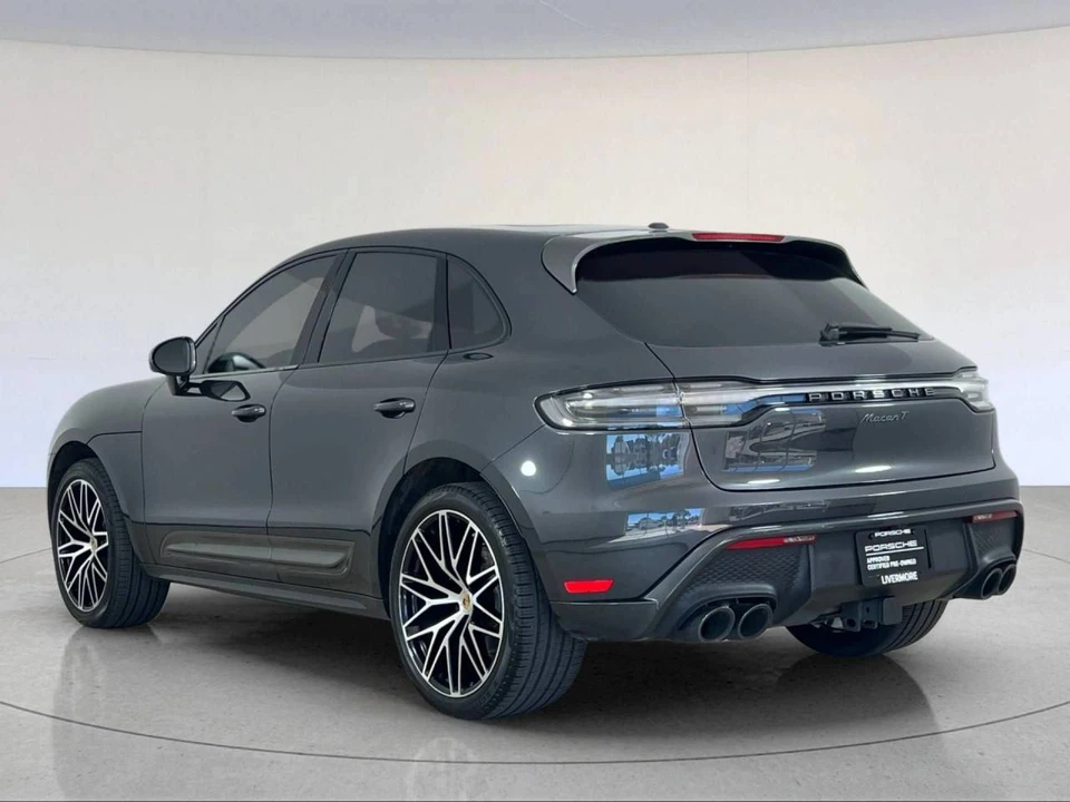 2023 Porsche Macan T - Image 3 of 5