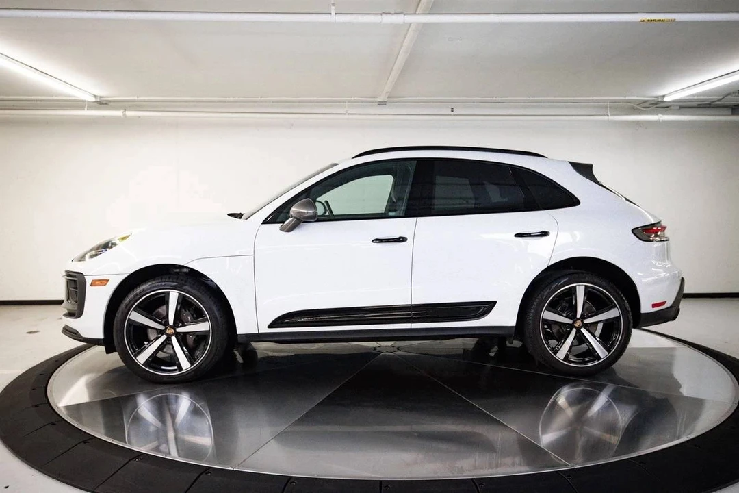 2023 Porsche Macan T - Image 2 of 5