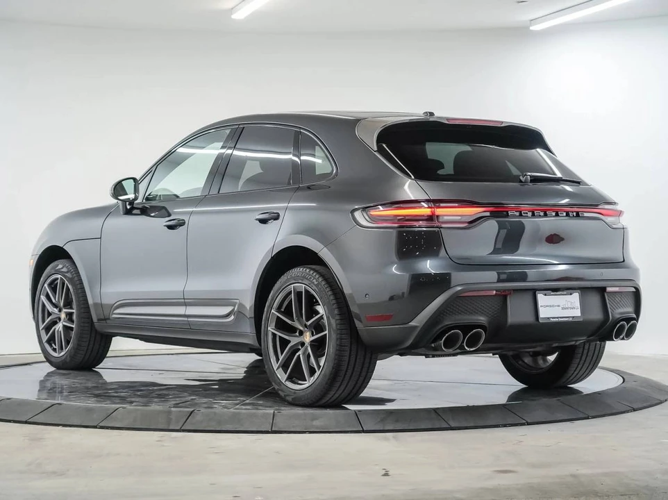 2023 Porsche Macan T - Image 3 of 5
