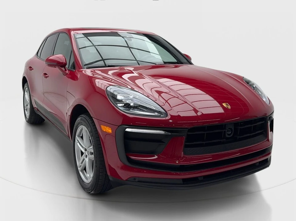 2023 Porsche Macan T - Image 2 of 31