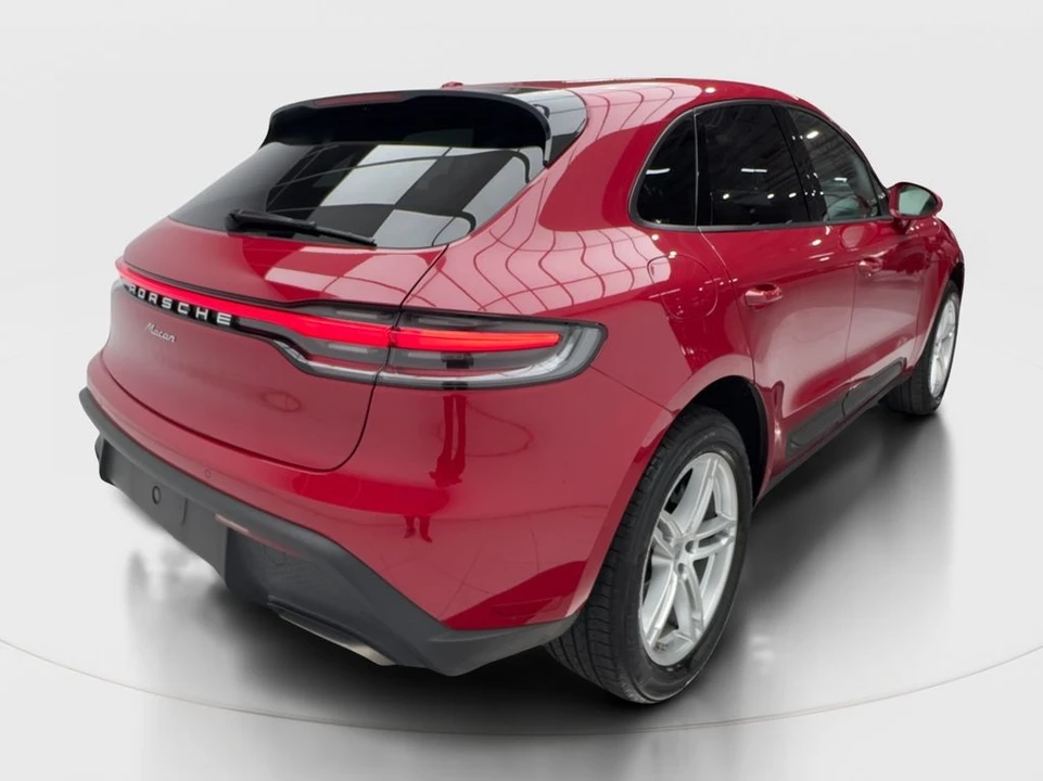 2023 Porsche - Image 7 of 31