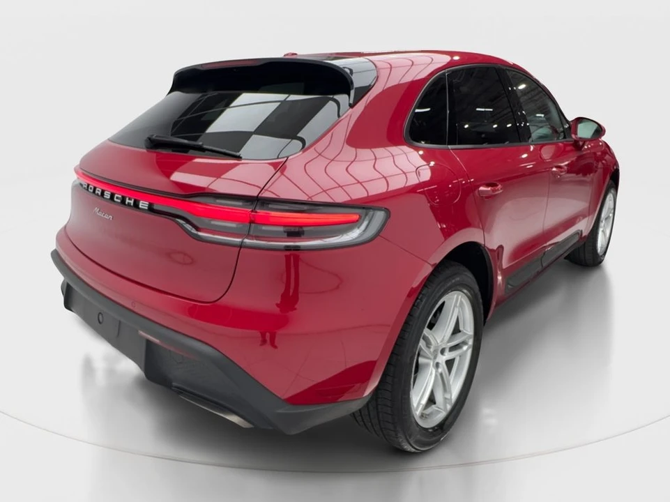 2023 Porsche Macan T - Image 7 of 31