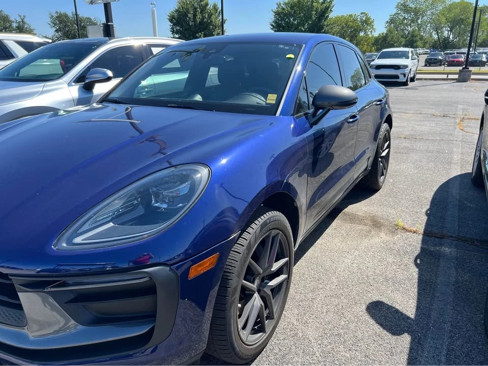 2023 Porsche Macan T - Image 8 of 11