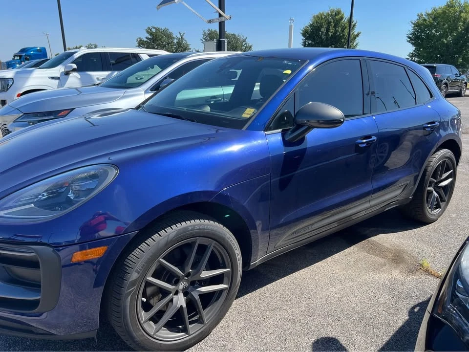 2023 Porsche Macan T - Image 7 of 11