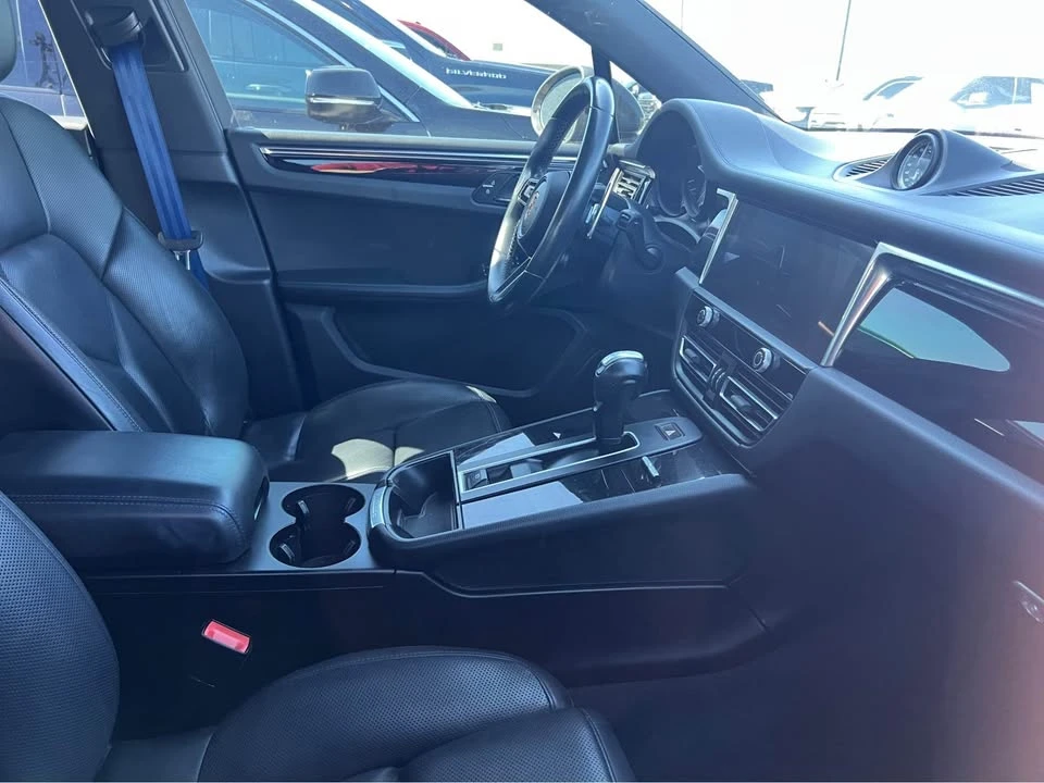 2023 Porsche Macan T - Image 11 of 11