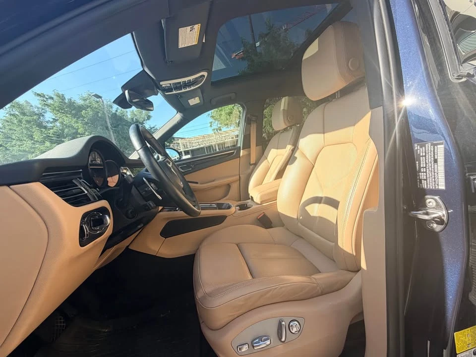 2023 Porsche Macan T - Image 9 of 19