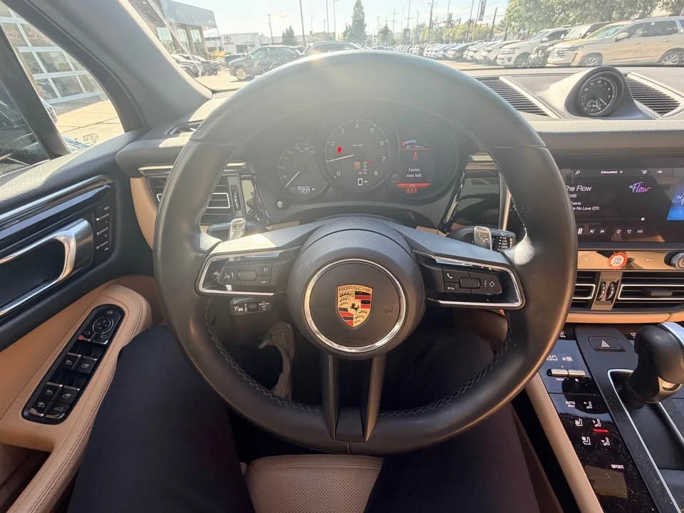 2023 Porsche Macan T - Image 10 of 19