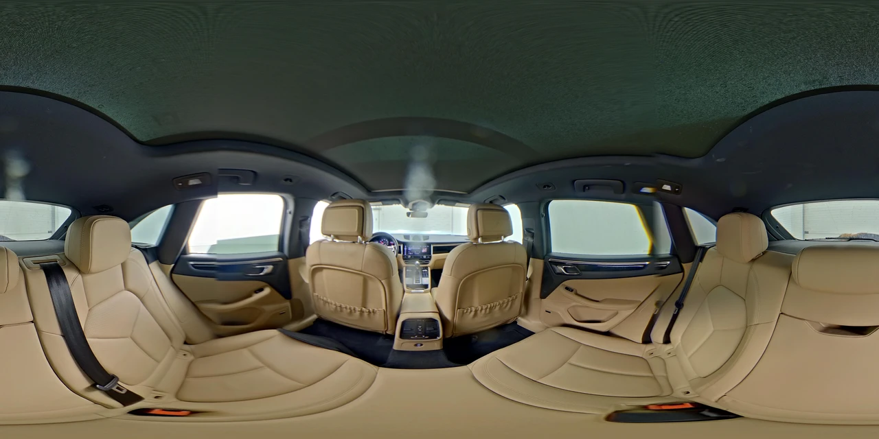 2023 Porsche Macan - Image 28 of 29