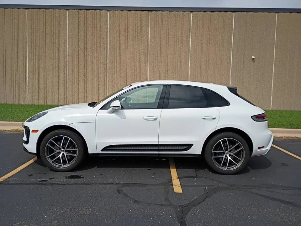 2023 Porsche Macan T - Image 2 of 5