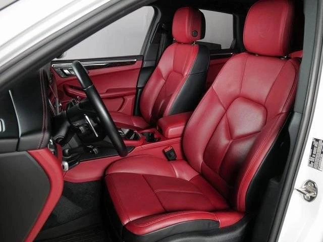 2023 Porsche Macan - Image 5 of 5