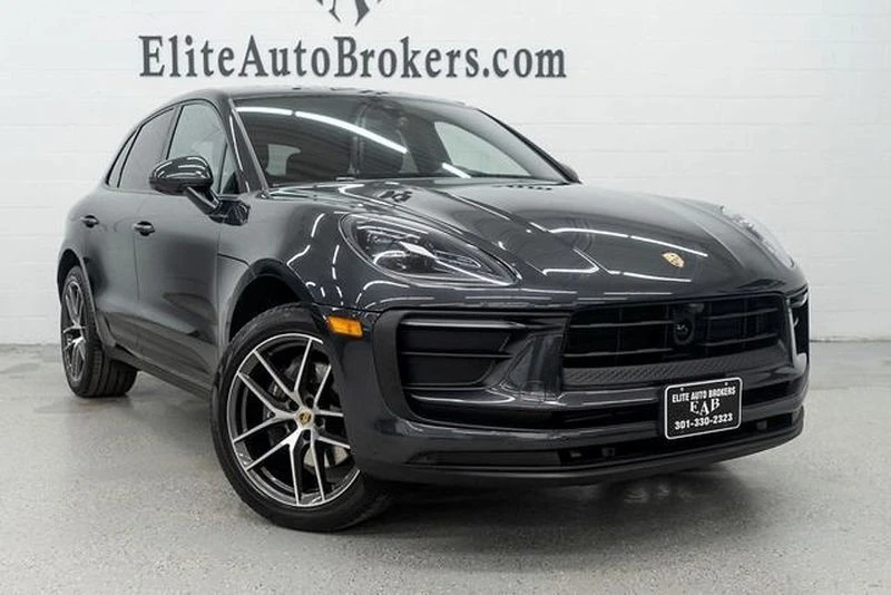 2023 Porsche Macan - Image 7 of 12